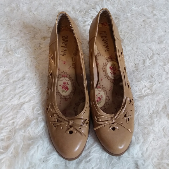 personal identity Shoes 35 Personal Identity Sally Tan Wedge Heels